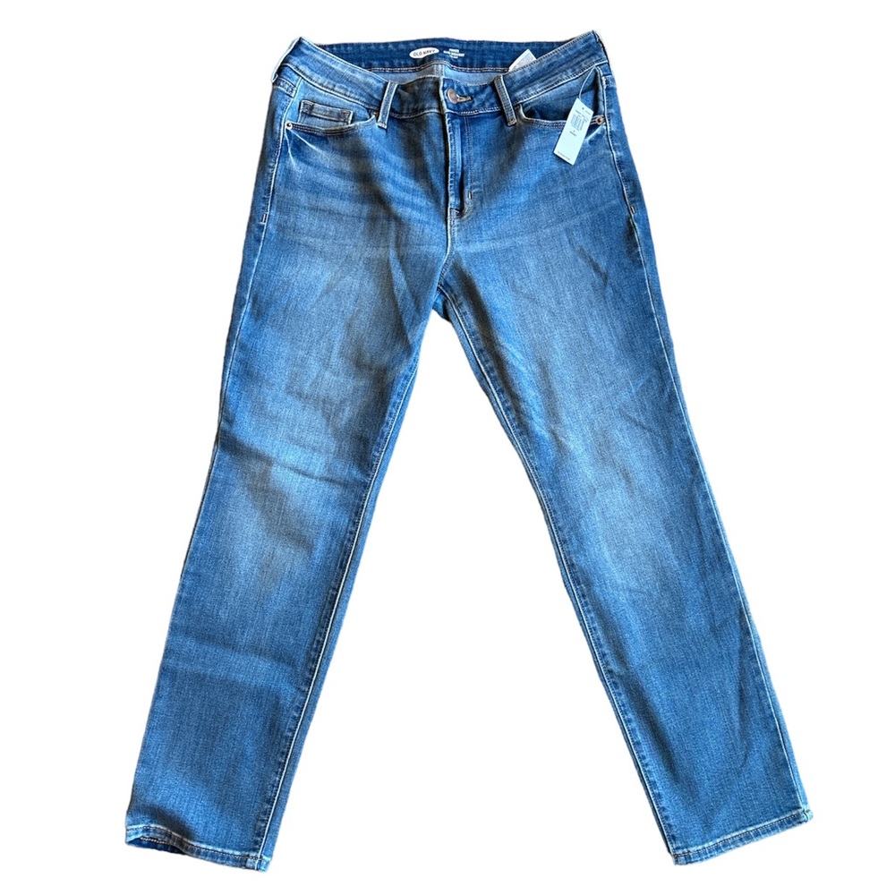 Old Navy Women’s Power Slim Straight Mid-Rise Jeans - Size 8 Short